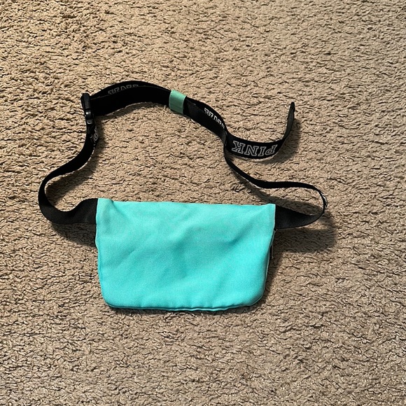Victoria’s Secret PINK Fanny Pack Belt Bag Mint Aqua adjustable buckle strap - Picture 7 of 12